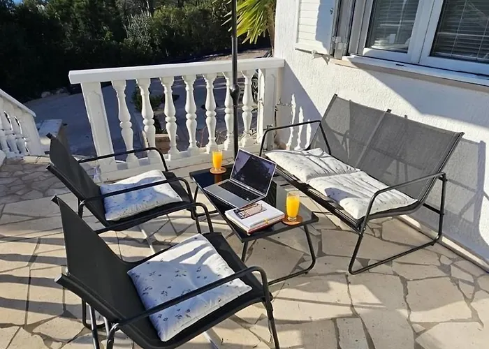 Perla Mare Appartement Sumartin